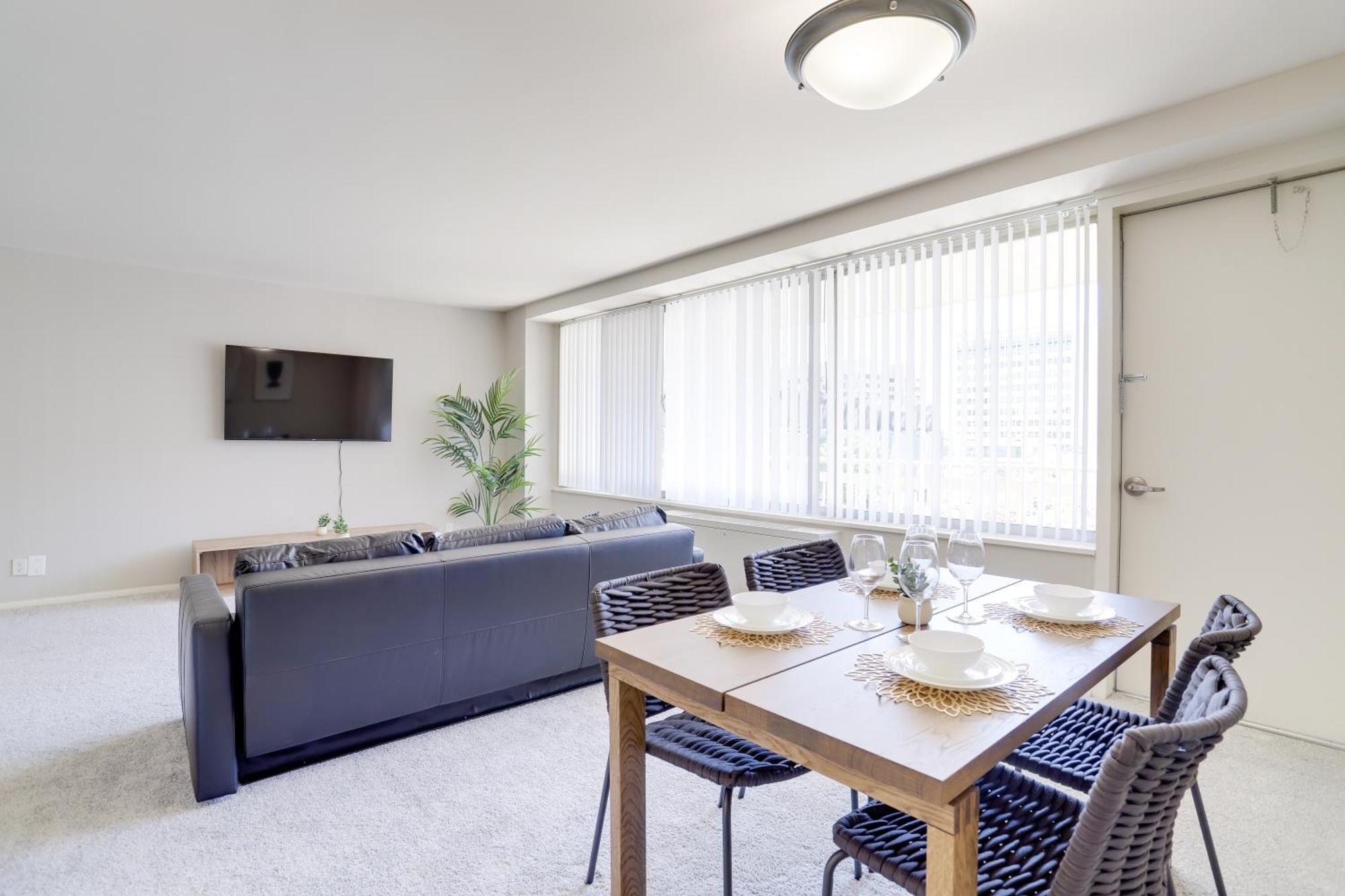 Style And Convenience Apartment At Crystal City Arlington Exterior foto